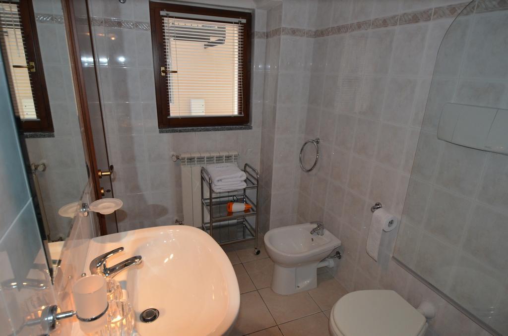 Lake Como View Apartement Allegro Acquaseria Ruang foto